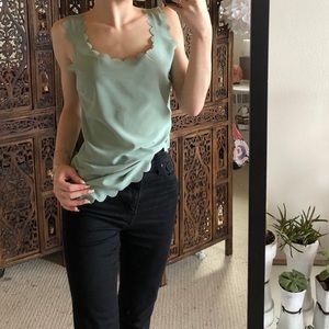 🌱dusty teal top with scalloped trim🌱